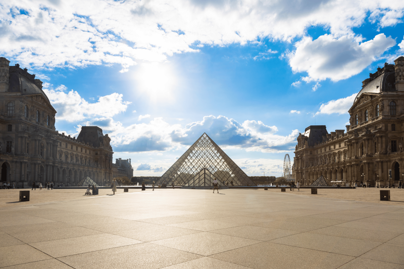 A Guide to Accessible Travel in Paris, France