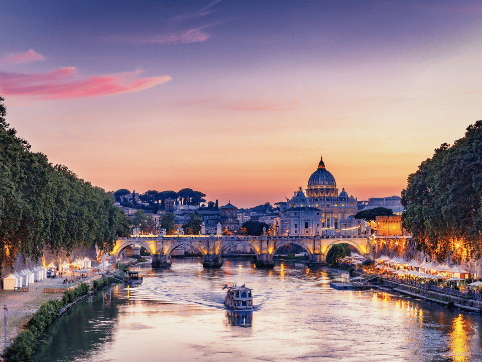The river of Rome with a pink sky