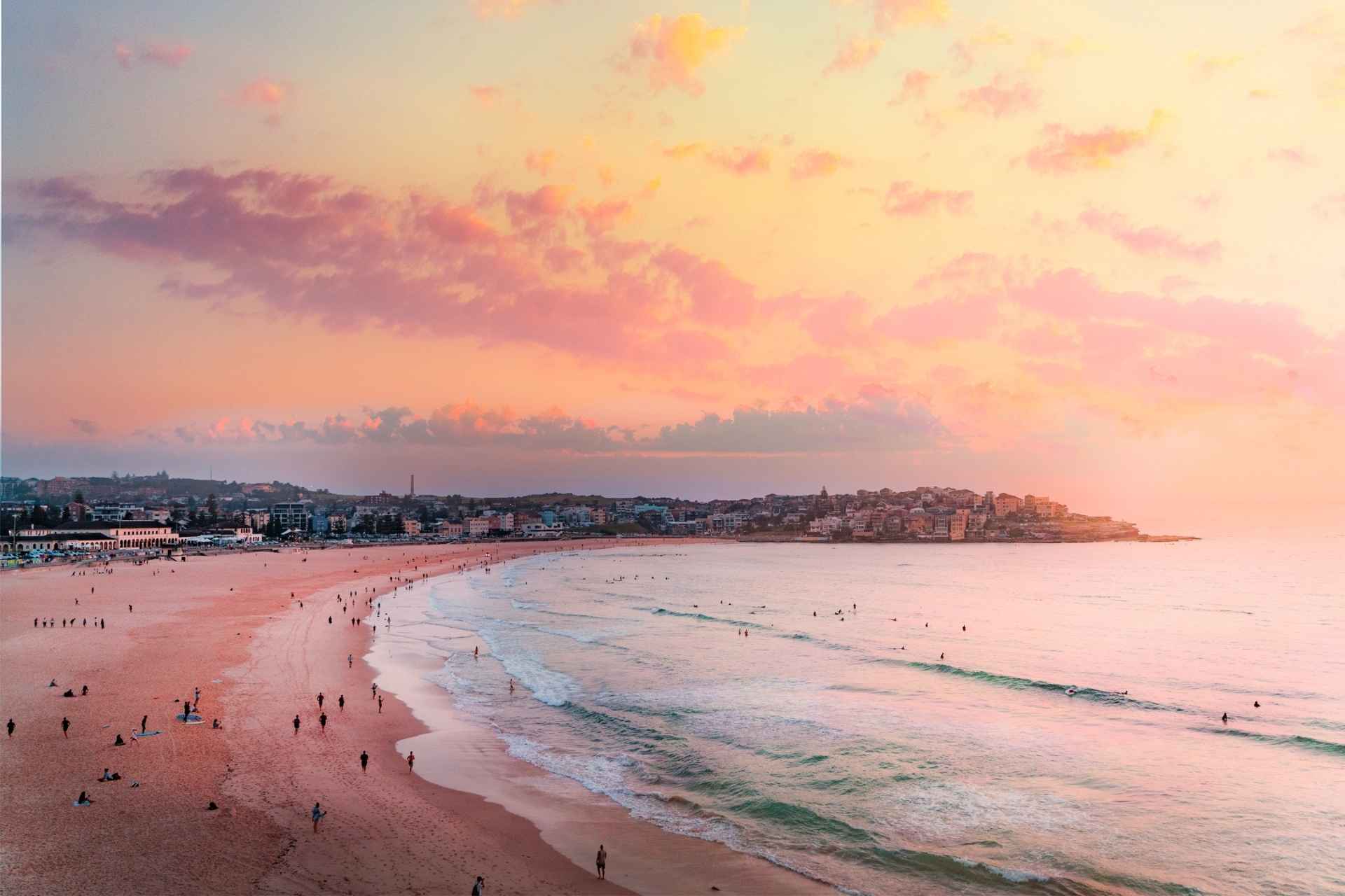 Bondi Beach at Dawn, Sydney ©Getty Images