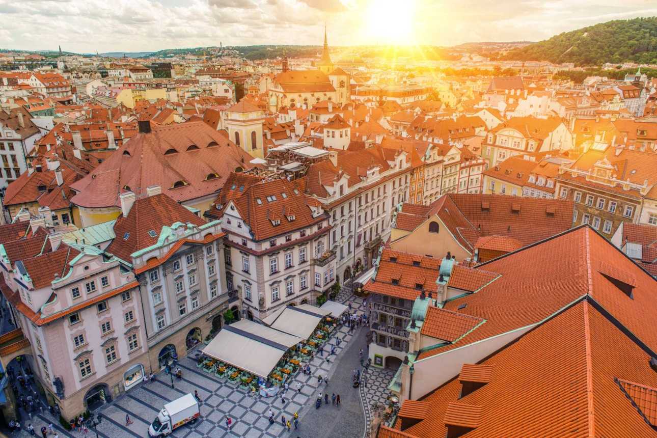 Exploring Prague Without Limits