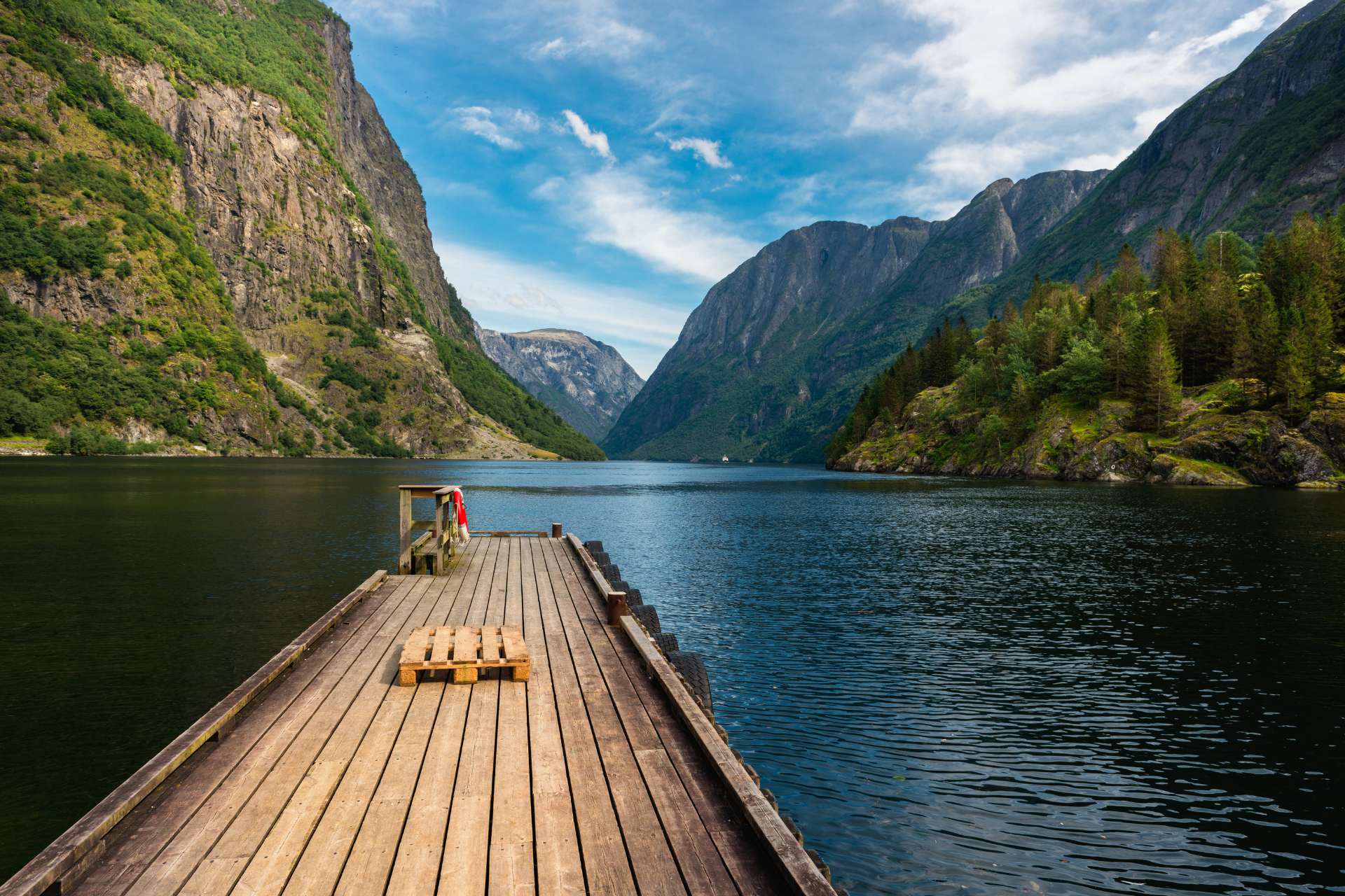Pier at the narrow end of a fjord in Norway ©Getty Images